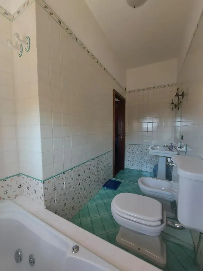 Appartamento In Pieno Centro A Capo dʼOrlando Itália